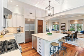 5512 Cypress Point